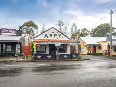 32 High Street, Lancefield