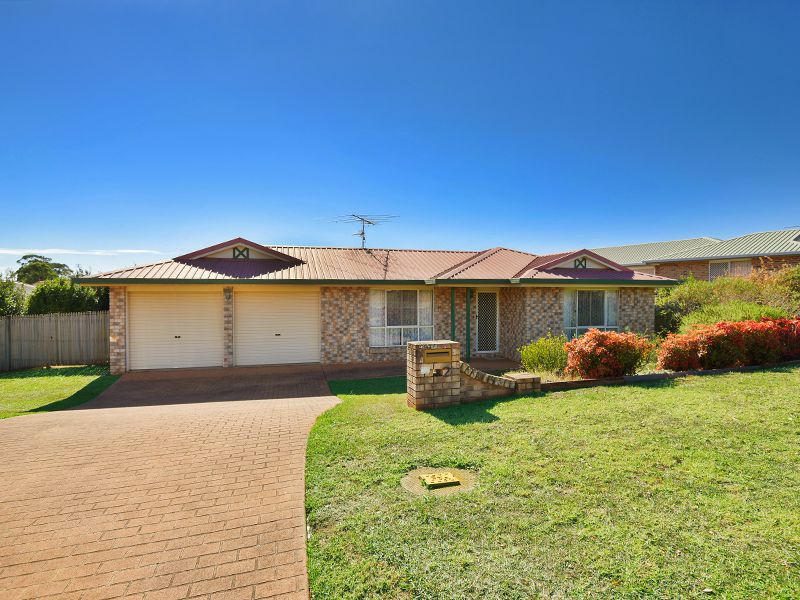 21 Carnation Court, Middle Ridge