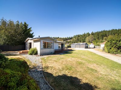 35 Hopkins Street, Luggate