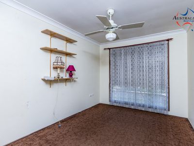 35 Menzies Circuit, St Clair