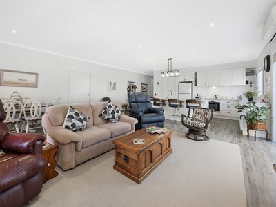 27 Main Street, Romsey