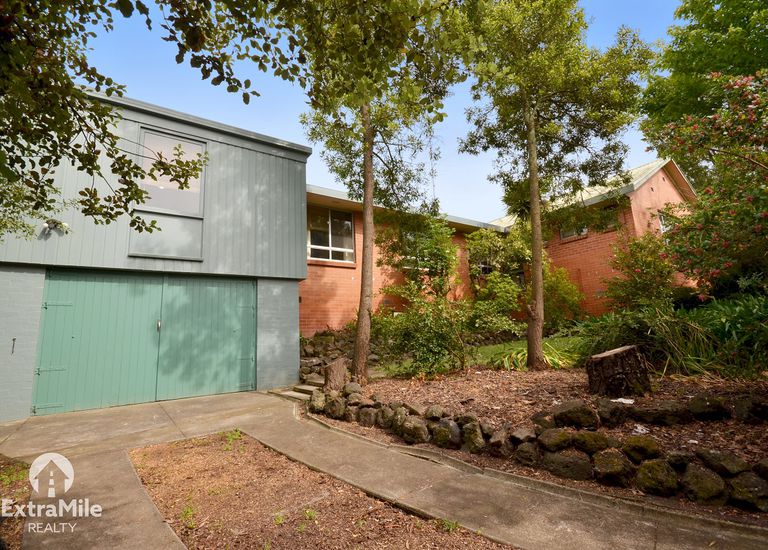 302 Lylia Avenue, Mount Clear 302 Lylia Avenue, Mount Clear