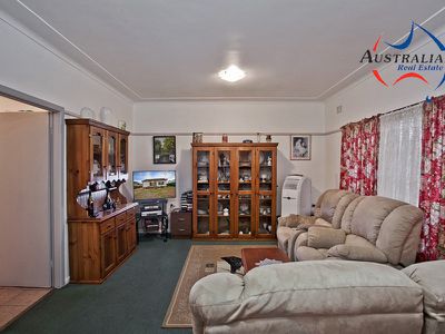 28 Edmondson Avenue, St Marys