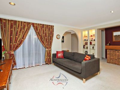 3 Halifax Court, St Clair