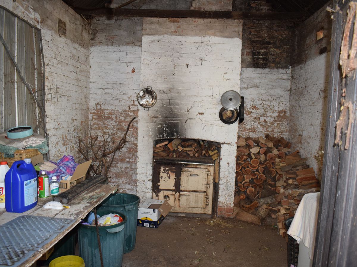 3381 Bridgewater-Maldon Road, Newbridge