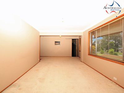 6 Mortimer Lewis Grove, St Clair