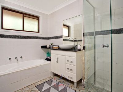 5 Rainbow Place, St Clair