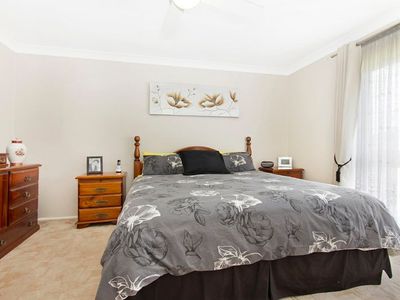 13 Hascombe Way, St Clair