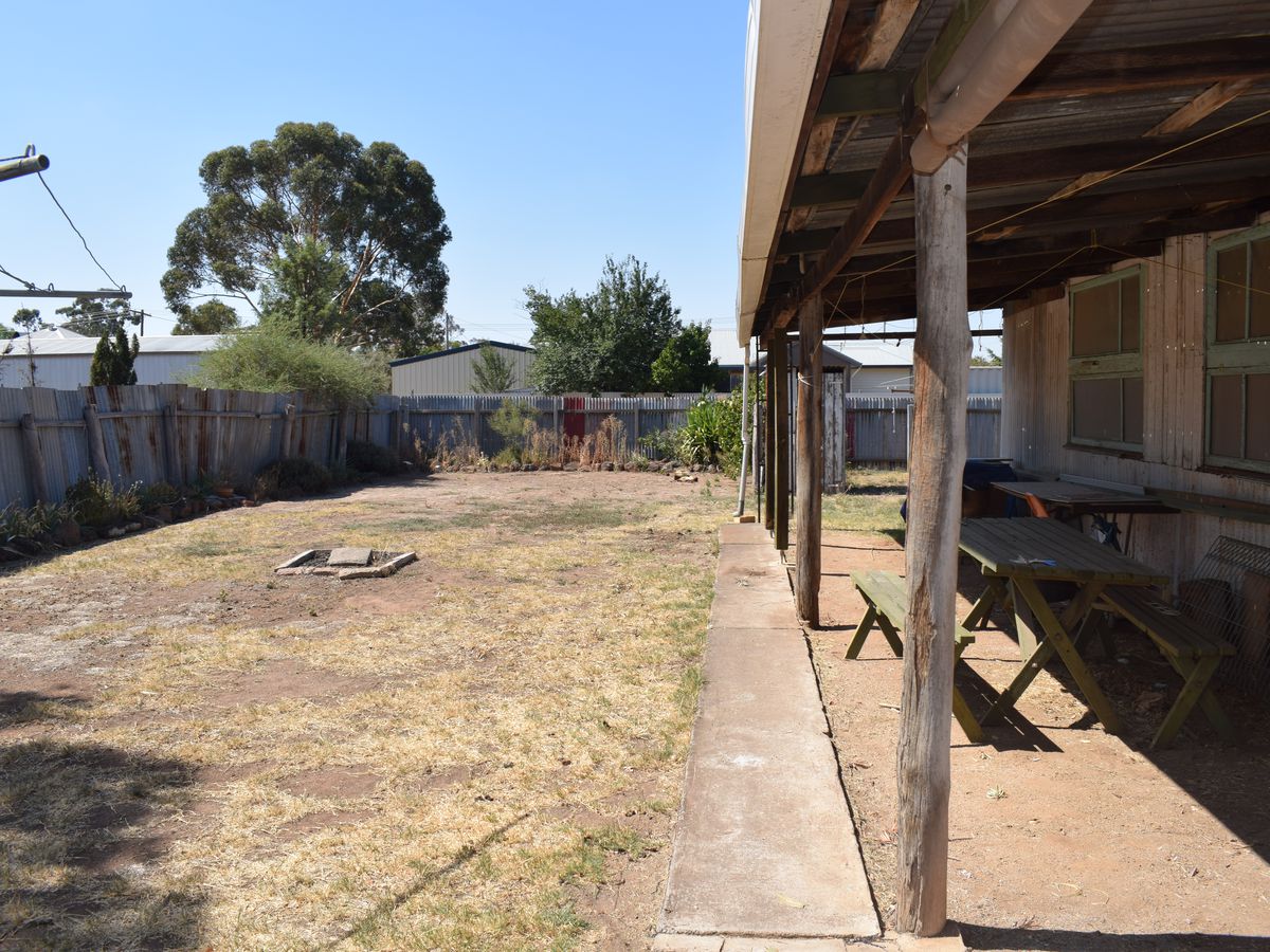 51 Sullivan Street, Inglewood