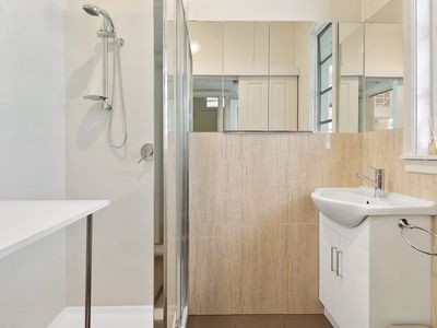 3 Howard Place, Seymour