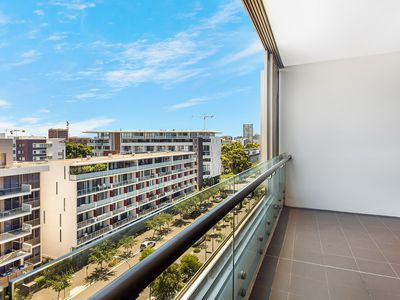 647 / 10 Victoria Park Parade, Zetland