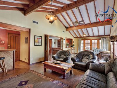 18 Ireland Street, St Clair