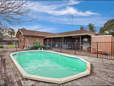 14 Tallwood Place, St Clair