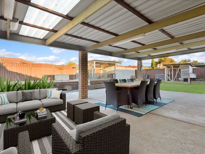 15 Palena Crescent, St Clair