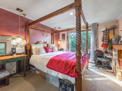 17 White Avenue, Romsey