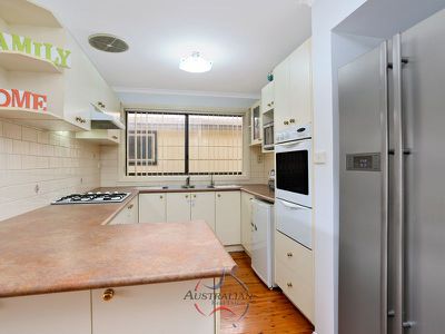 41 Olympus Drive, St Clair