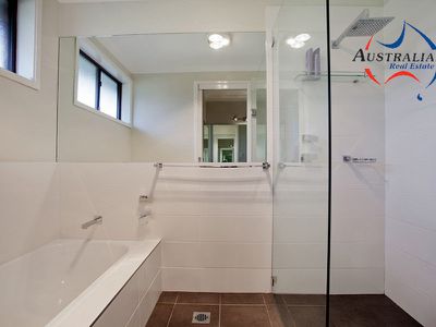 14 Caribou Close, St Clair