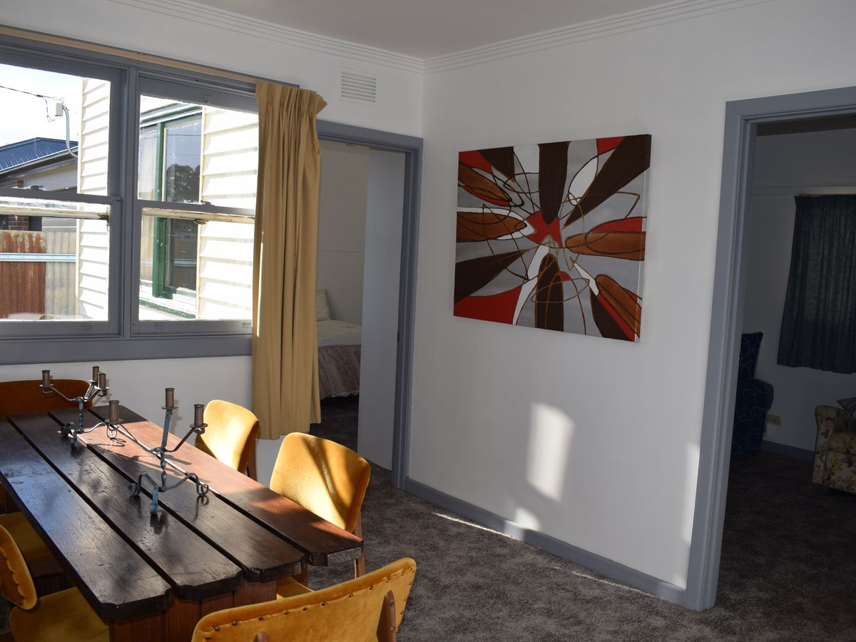 33 Sullivan Street, Inglewood