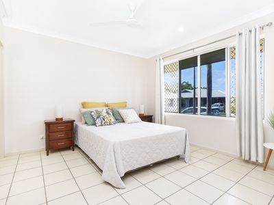 42 Gosse Circuit, Gunn