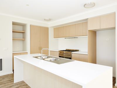 9 Vista Circuit, Westmeadows