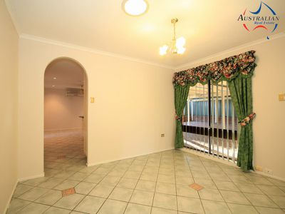 130 Pine Creek Circuit, St Clair