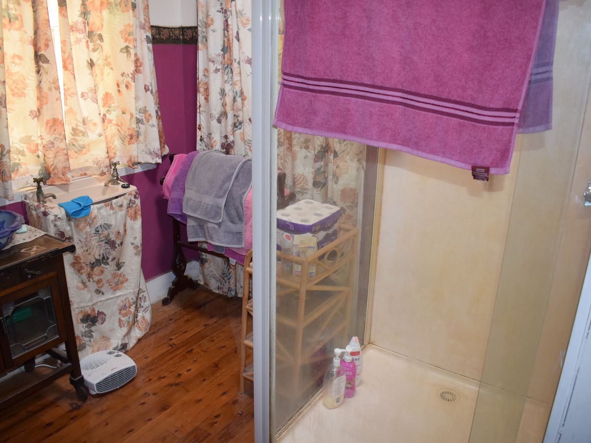 3381 Bridgewater-Maldon Road, Newbridge