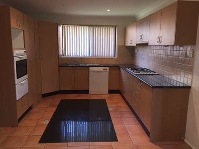 12 Shearer Street, St Clair