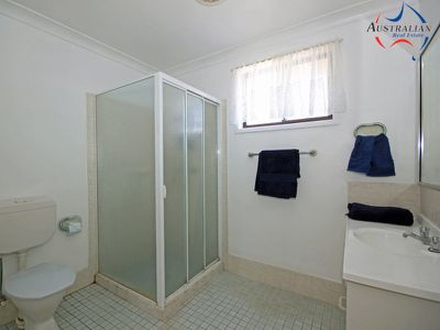 45 Pine Creek Circuit, St Clair