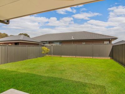 8 Cordyline Loop, Jordan Springs