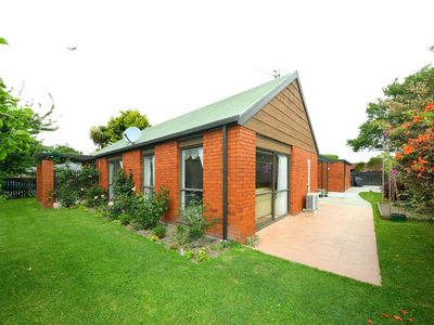 2 Harkness Place, Avonhead