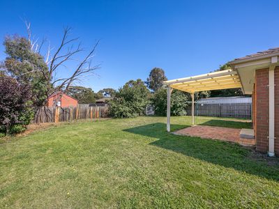 8 Crawford Way, Sunbury