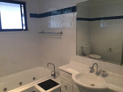 12 Shearer Street, St Clair