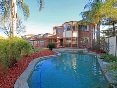 15 Belledale Close, St Clair