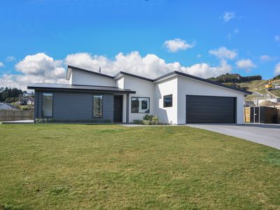 25 Heathfield Drive, Mosgiel