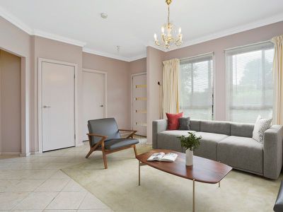 52 Banks Drive, St Clair