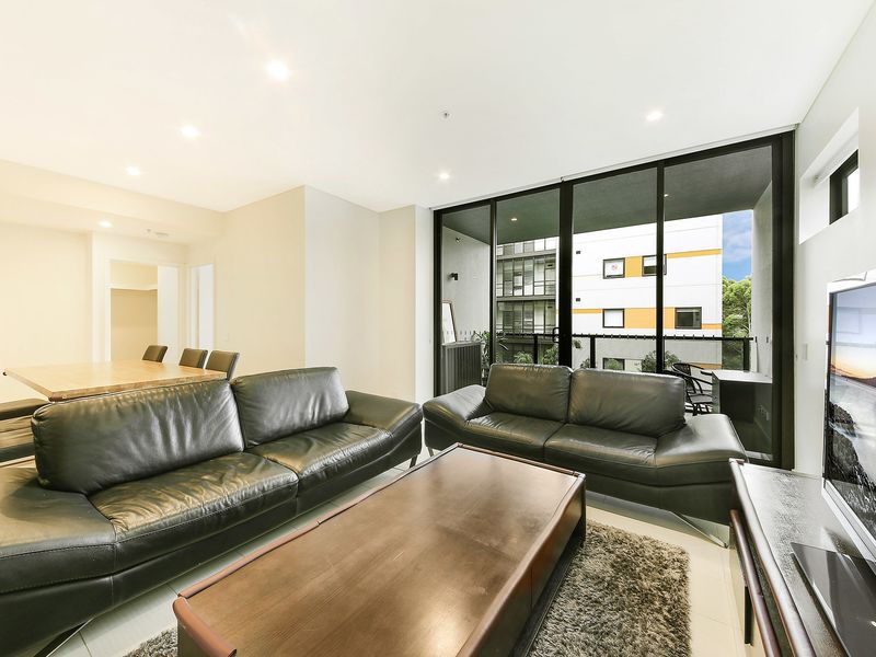 413 / 1 George Julius Avenue, Zetland