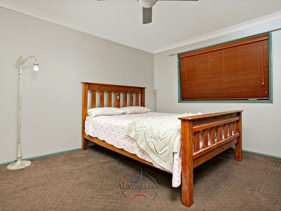 24 Denzil Avenue, St Clair