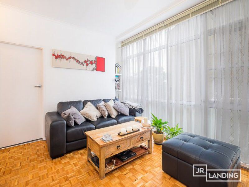 1 / 83 Old South Head Road, Bondi Junction