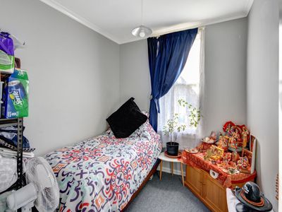 16 Crown Street, North East Valley