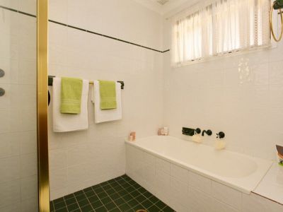 9 Dakota Place, St Clair