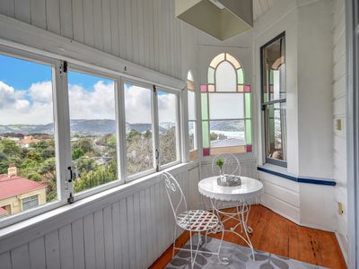 10 Littlebourne Road, Roslyn