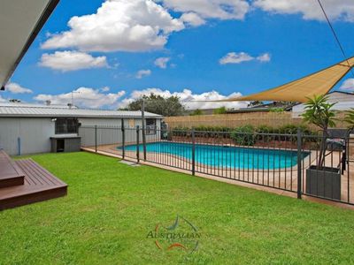 13 Denzil Avenue, St Clair