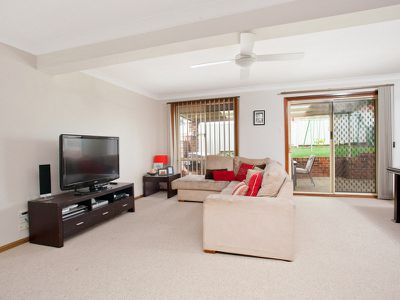 44 Phoenix Crescent, Erskine Park