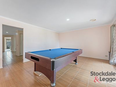 67 Yarcombe Crescent, Craigieburn