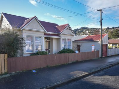 16 Crown Street, North East Valley