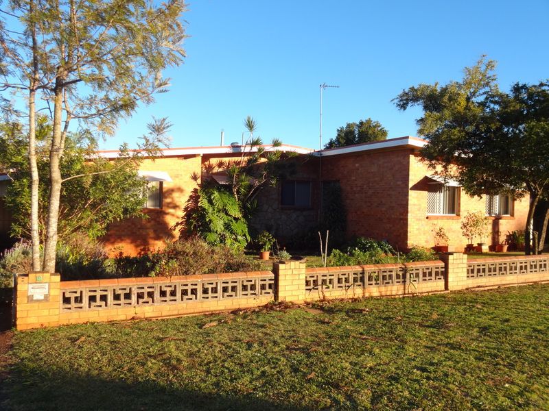 2 / 19 McIntyre Street, Centenary Heights