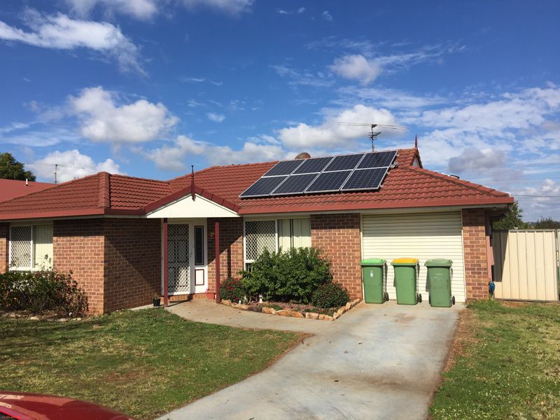 30 Gainsborough Drive, Glenvale