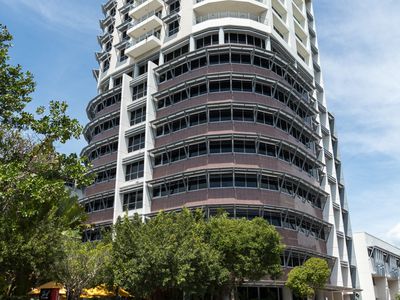 7 / 68B Esplanade, Darwin City