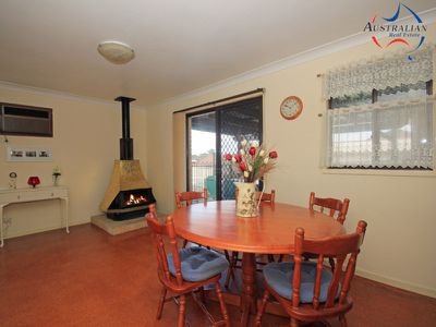 45 Pine Creek Circuit, St Clair