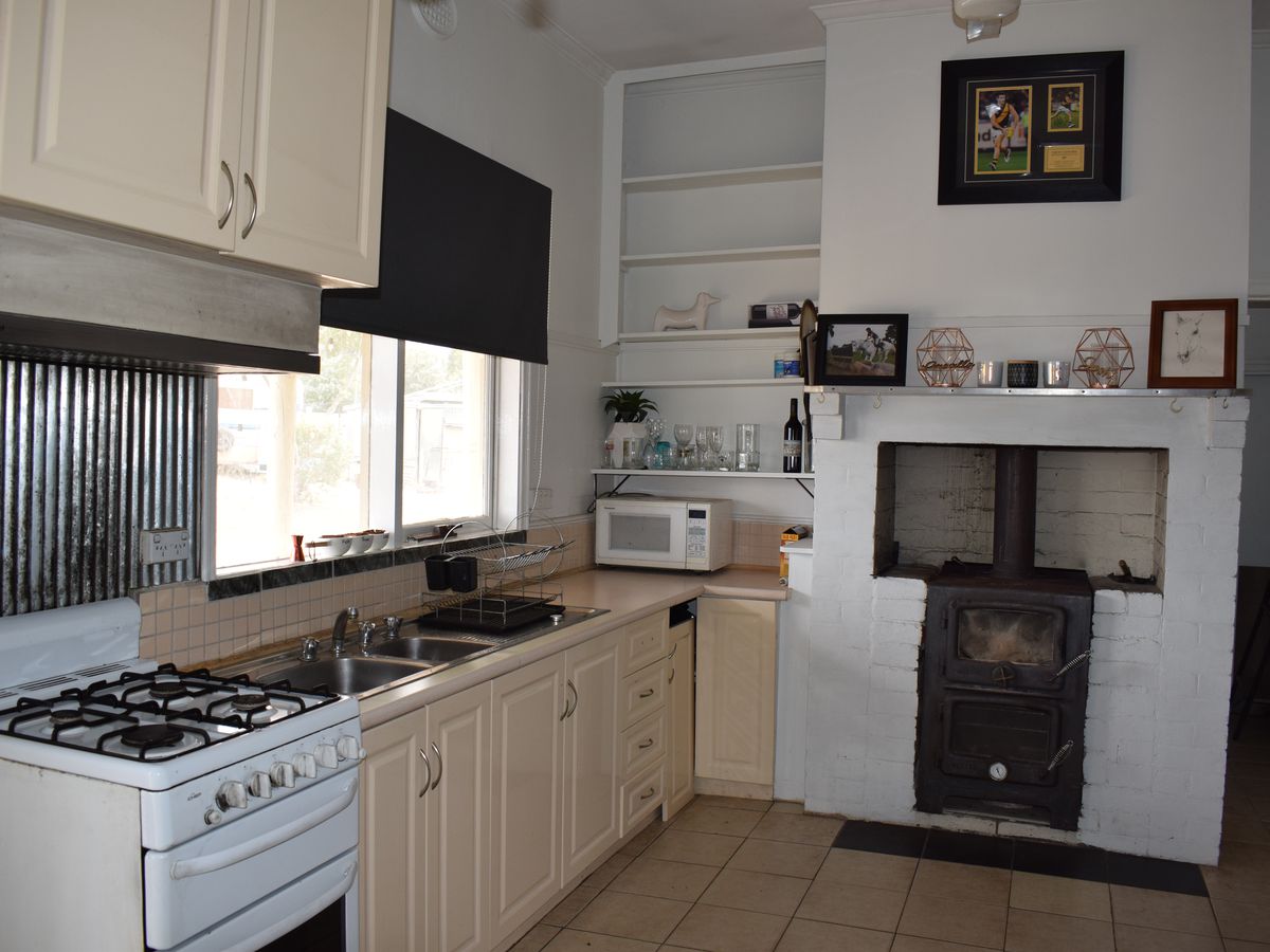 18 Brooke Street, Inglewood